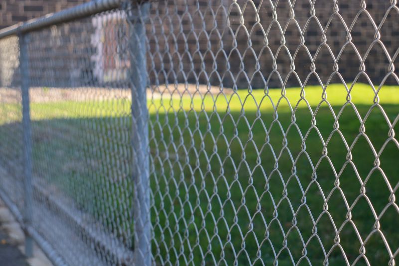 Increase Your Brown Chain Link Fence Repair Business with an AI Driven, Targeted Website